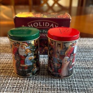 Holiday Tin Salt and Pepper Shaker Set